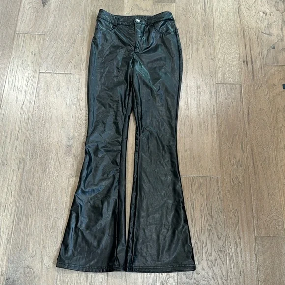 SHEIN Leather Look Slant Pocket Flare Leg Pants Size Small - Picture 2 of 8